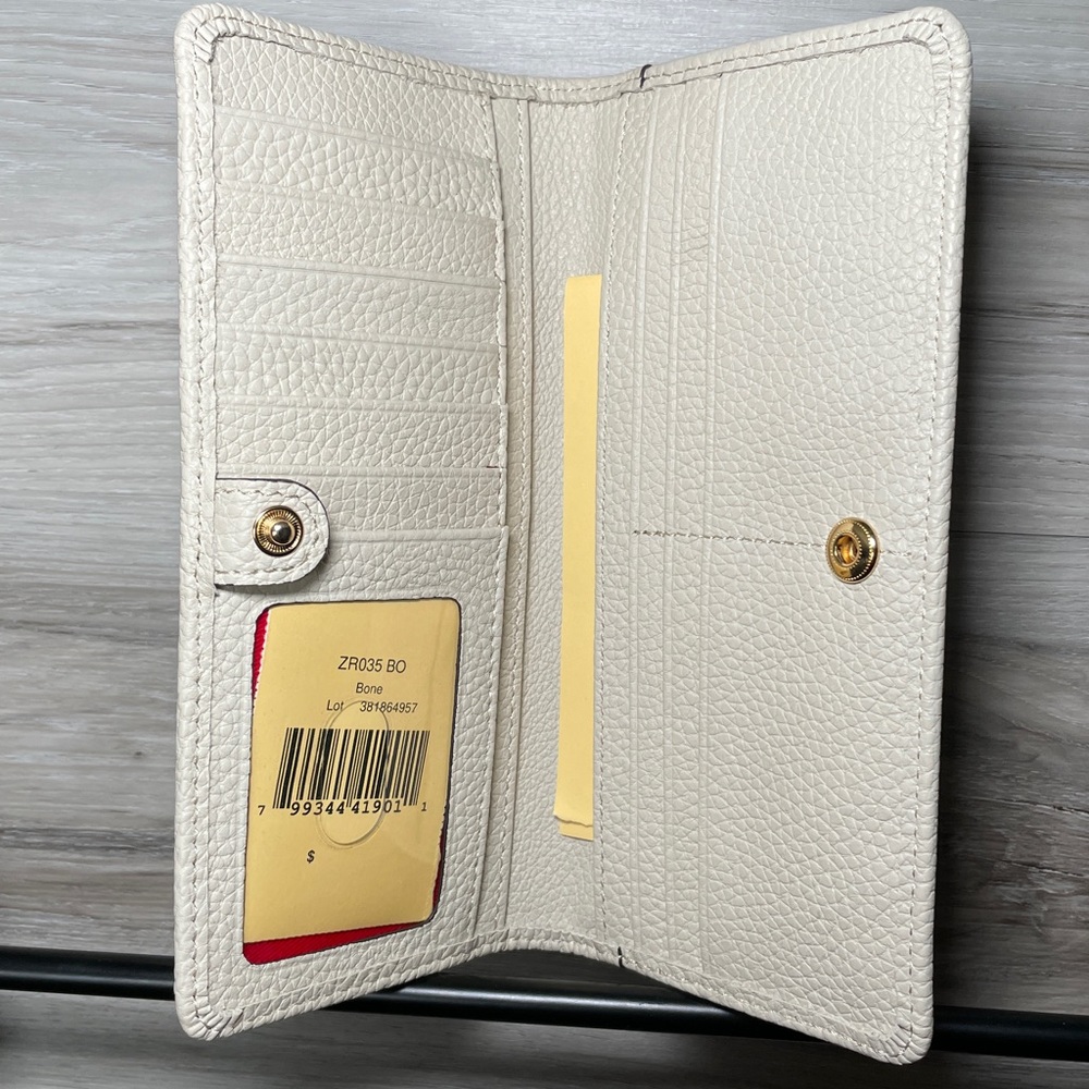 NIB- Dooney & Bourke Pebble Leather Slim Wallet, Bone - Picture 5 of 8